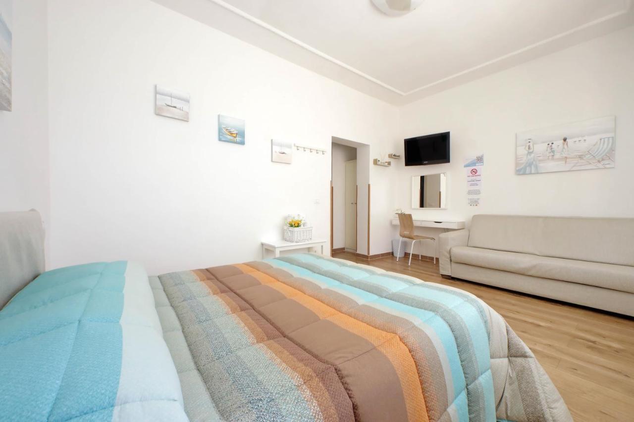 B&B Felicioni Fiumicino Luaran gambar