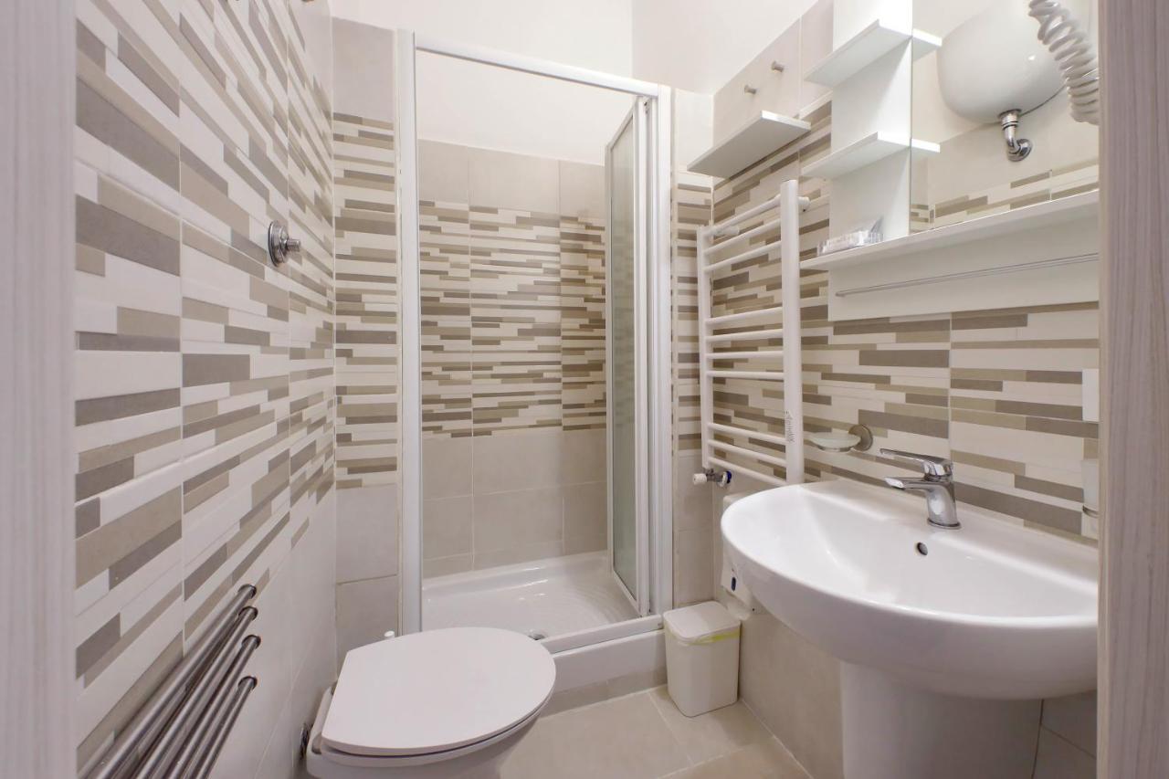 B&B Felicioni Fiumicino Luaran gambar