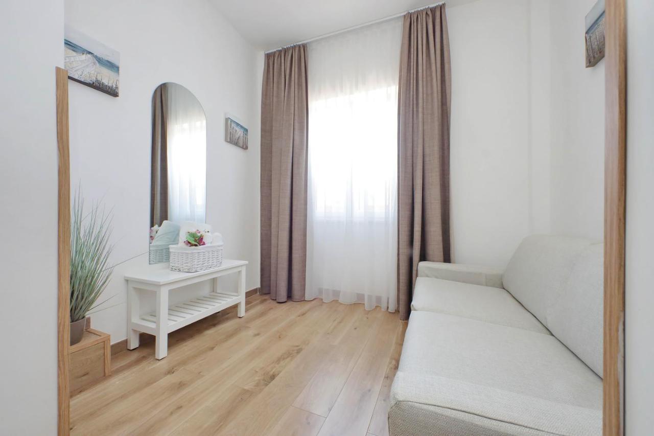 B&B Felicioni Fiumicino Luaran gambar